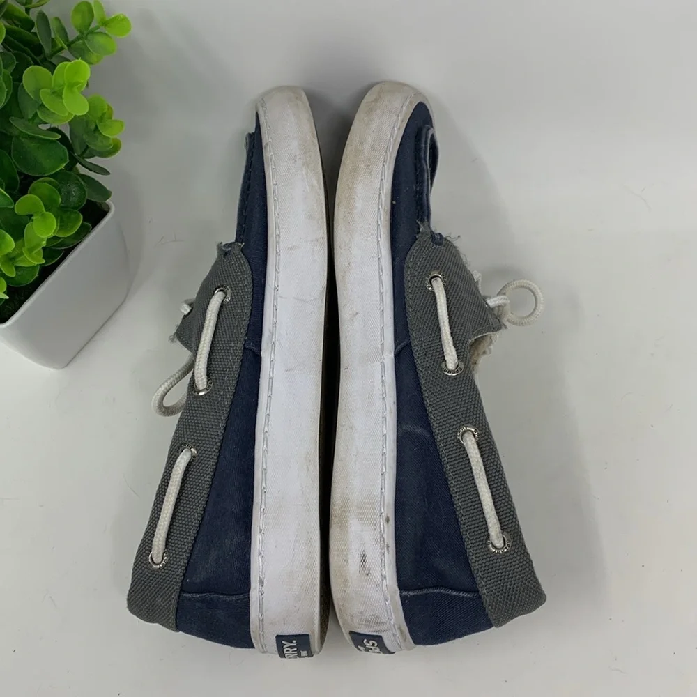 Sperry Men's Classic 2-Eye Canvas Boat Shoe with Comfort Memory Foam size 8